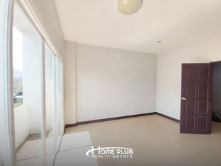 For sale 3 bedrooms retail Space in Hua Hin, Prachuap Khiri Khan