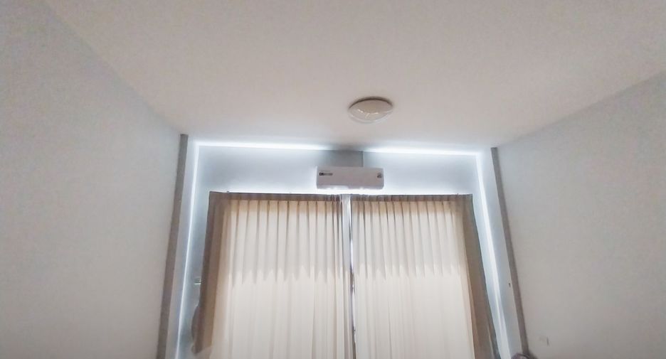 For sale 3 bedrooms retail Space in Hua Hin, Prachuap Khiri Khan