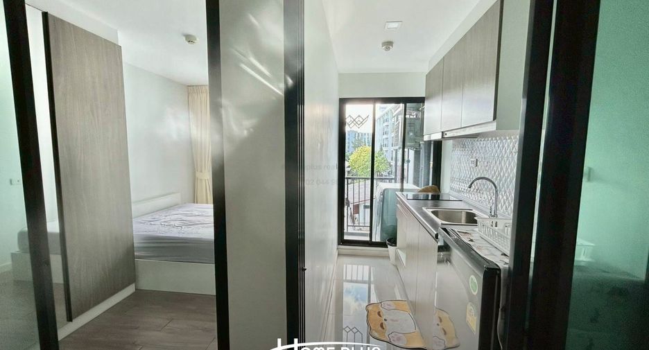For sale 1 bed condo in Mueang Samut Prakan, Samut Prakan