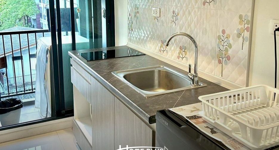 For sale 1 bed condo in Mueang Samut Prakan, Samut Prakan
