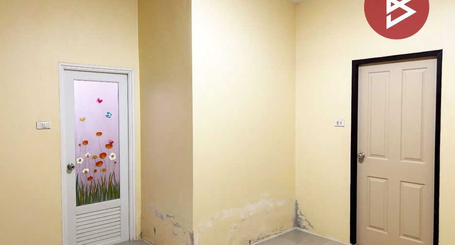 For sale 3 ベッドルーム retail Space in Klaeng, Rayong
