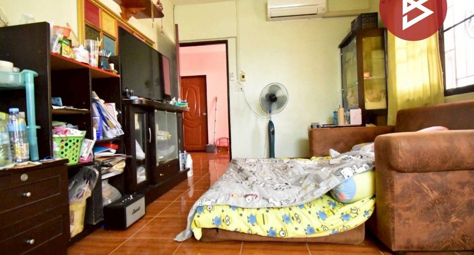 For sale 3 bedrooms house in Don Mueang, Bangkok