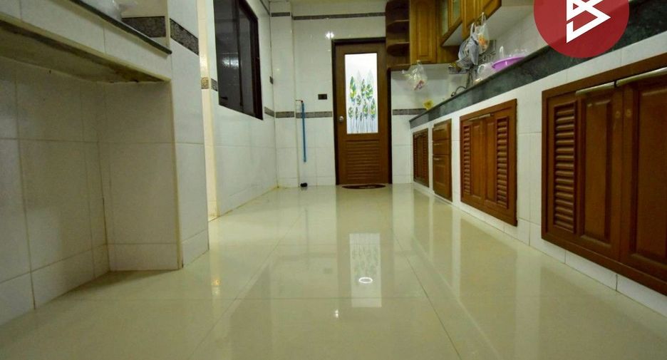 For sale 3 bedrooms house in Don Mueang, Bangkok
