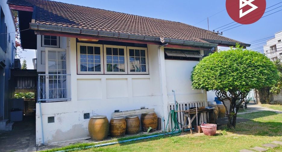 À vendre 9 chambres maison à Sam Phran, Nakhon Pathom