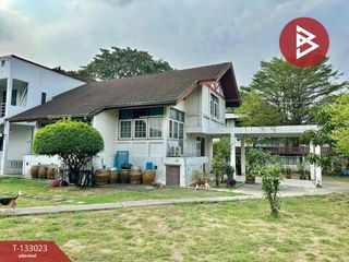 For sale 9 ベッドルーム house in Sam Phran, Nakhon Pathom