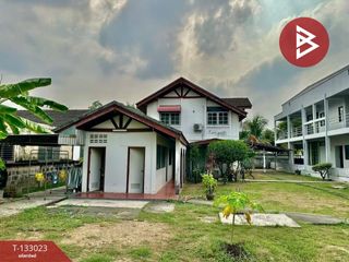 For sale 9 ベッドルーム house in Sam Phran, Nakhon Pathom