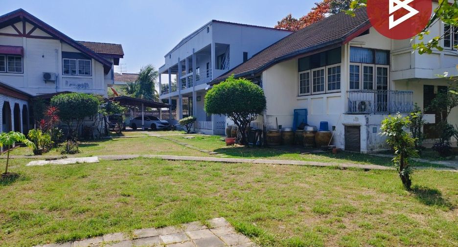 À vendre 9 chambres maison à Sam Phran, Nakhon Pathom