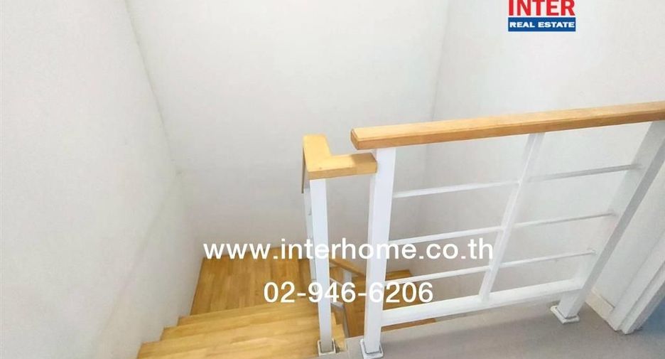 For sale 3 bedrooms townhouse in Mueang Pathum Thani, Pathum Thani