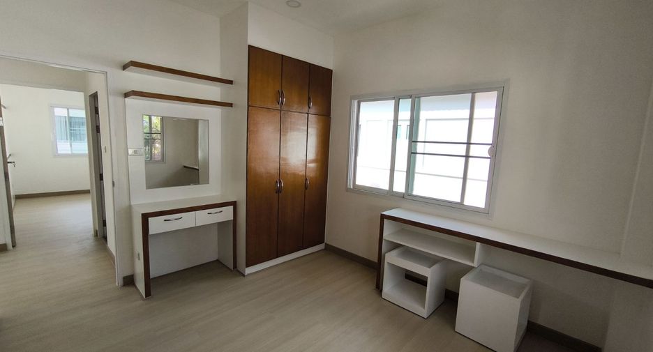 For sale 3 bedrooms house in San Sai, Chiang Mai