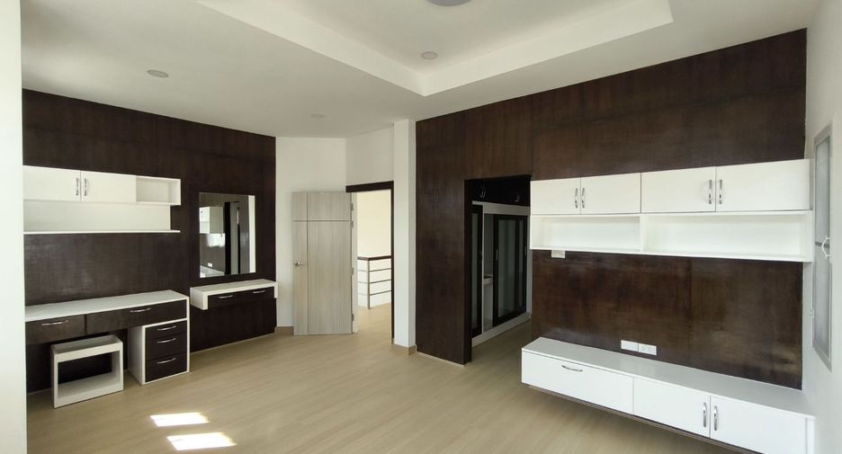 For sale 3 bedrooms house in San Sai, Chiang Mai