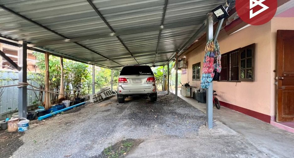For sale 2 ベッドルーム house in Mueang Nakhon Pathom, Nakhon Pathom