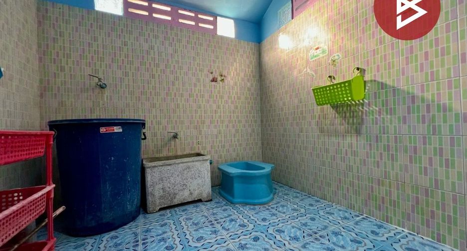For sale 2 ベッドルーム house in Mueang Nakhon Pathom, Nakhon Pathom