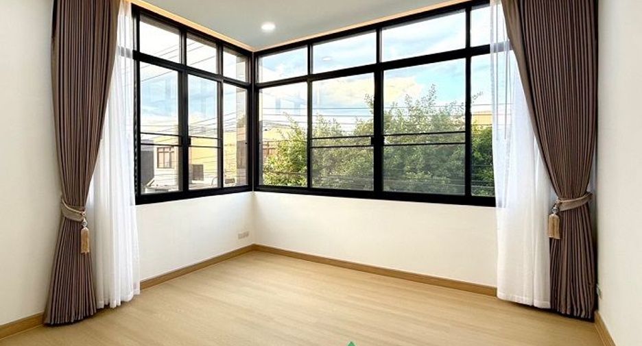 出售 3 卧室 独立屋 在 Nong Khaem, 曼谷