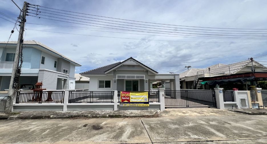 For sale 2 bedrooms house in Mueang Lamphun, Lamphun