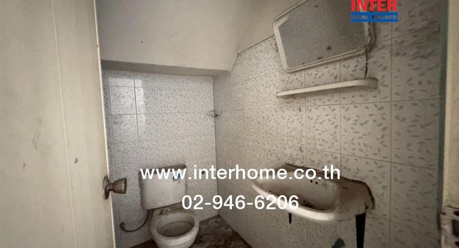 Gewerbefläche zum Kauf mit 2 Zimmer in Sung Noen, Nakhon Ratchasima