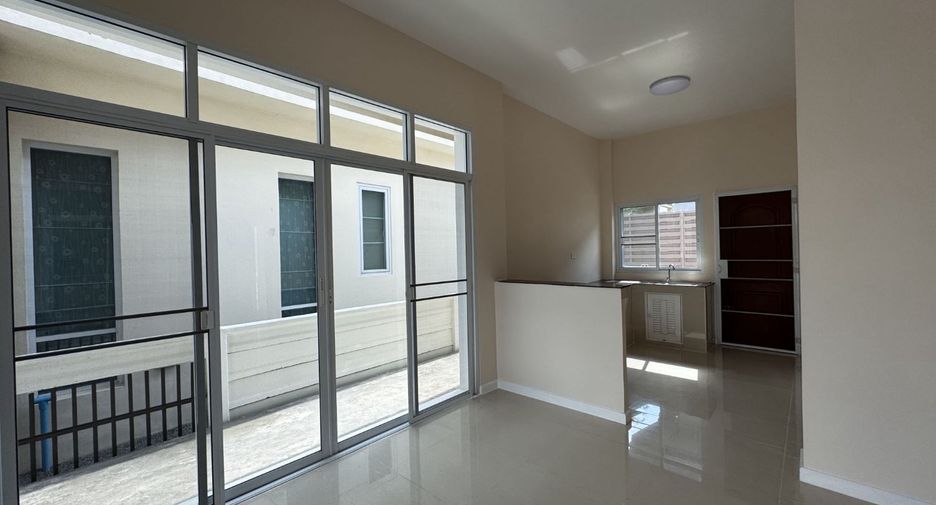 Haus zum Kauf mit 3 Zimmer in San Kamphaeng, Chiang Mai