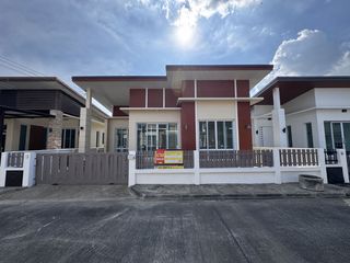À vendre 3 chambres maison à San Kamphaeng, Chiang Mai
