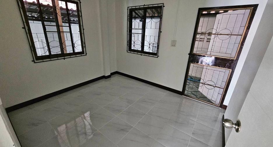 Продажа 2 спальни дом в Mueang Lampang, Lampang