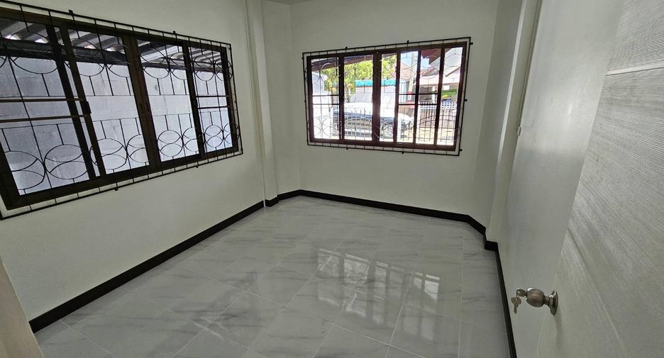 Продажа 2 спальни дом в Mueang Lampang, Lampang