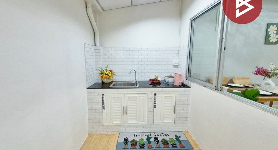 For sale 2 bedrooms townhouse in Bang Bo, Samut Prakan
