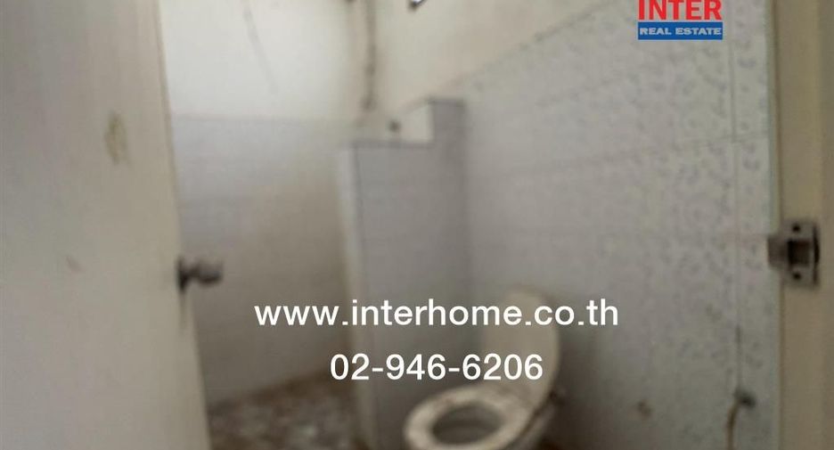 For sale 2 bedrooms retail Space in Sung Noen, Nakhon Ratchasima