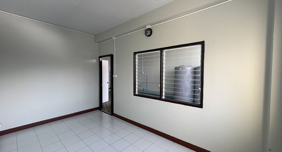 For rent 10 bedrooms house in Yan Nawa, Bangkok