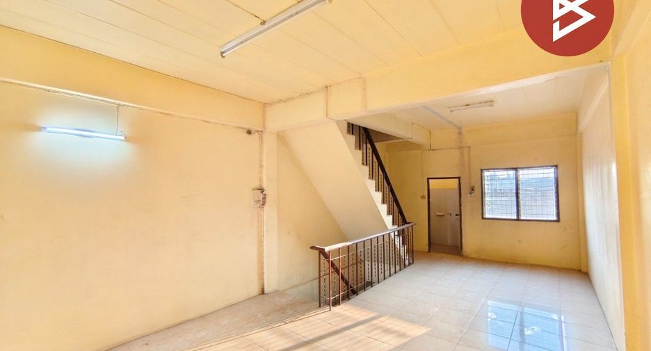 Casa adosada en venta de 2 habitaciones en Tha Maka, Kanchanaburi
