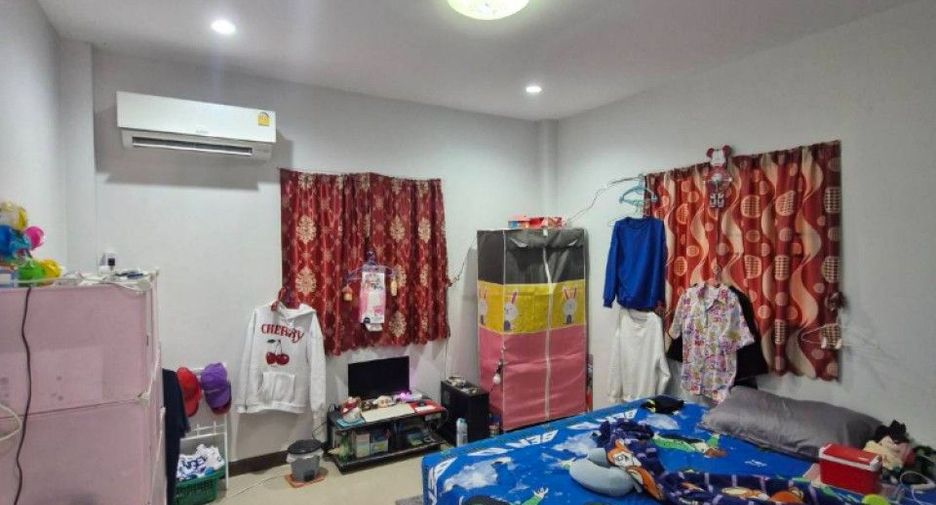 À vendre 3 chambres maison à Mueang Nakhon Pathom, Nakhon Pathom
