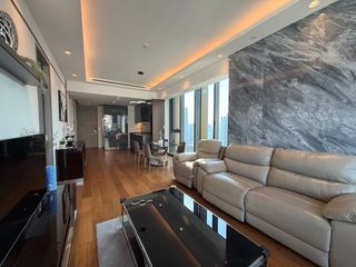 Condo en alquiler de 2 habitaciones en Khlong Toei, Bangkok