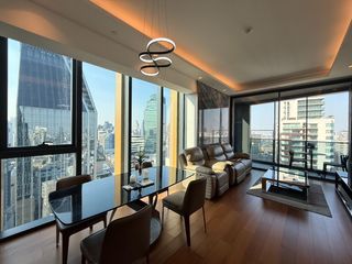 Condo en alquiler de 2 habitaciones en Khlong Toei, Bangkok