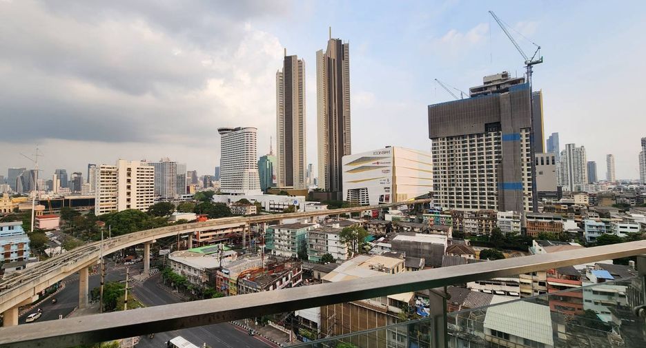 Wohnung zur Miete mit 2 Zimmer in Khlong San, Bangkok