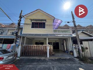 For sale 4 bedrooms townhouse in Mueang Samut Prakan, Samut Prakan