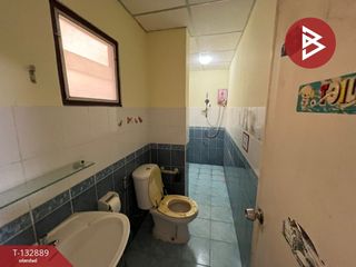 For sale 4 bedrooms townhouse in Mueang Samut Prakan, Samut Prakan