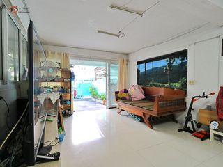 出售 5 卧室 联排别墅 在 沙吞, 曼谷