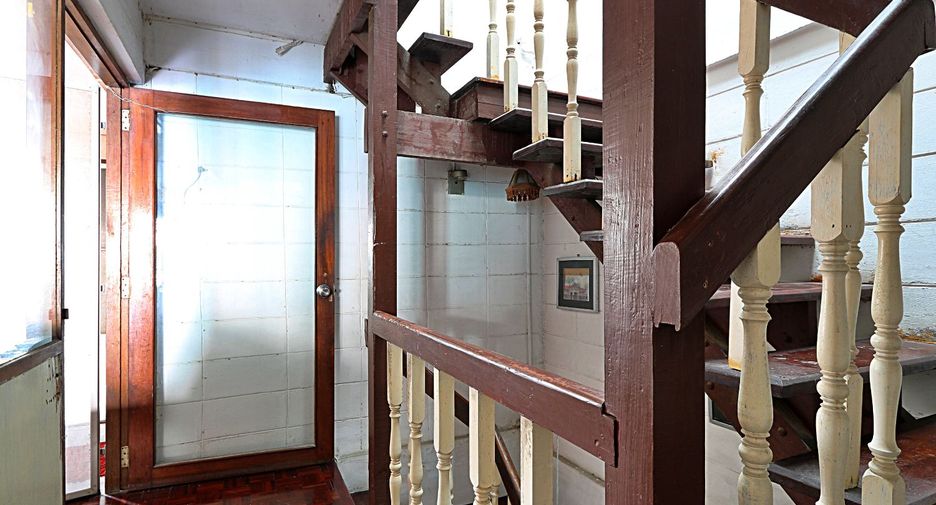 Reihenhaus zum Kauf mit 5 Zimmer in Sathon, Bangkok