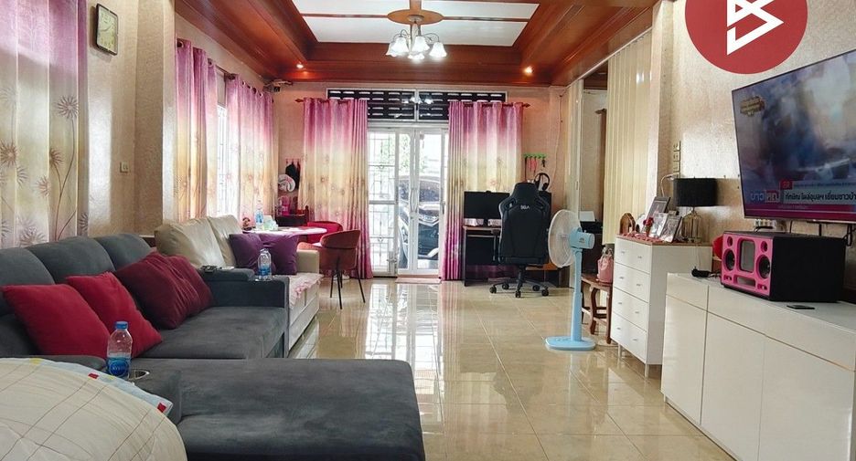 For sale 5 bedrooms house in Lan Saka, Nakhon Si Thammarat