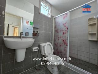 For sale 3 bedrooms townhouse in Lat Phrao, Bangkok
