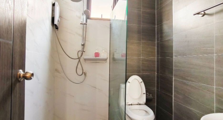 Casa en venta de 4 habitaciones en Ban Pong, Ratchaburi