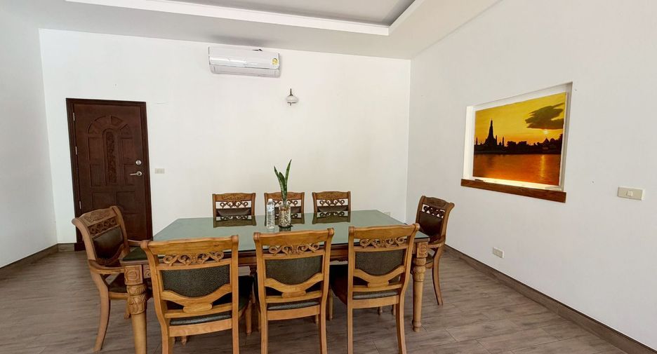 For rent and for sale 3 bedrooms villa in East Pattaya, Pattaya