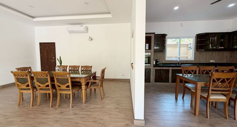 For rent and for sale 3 bedrooms villa in East Pattaya, Pattaya