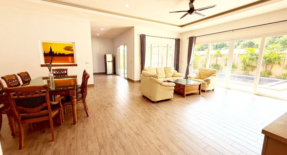 For rent and for sale 3 bedrooms villa in East Pattaya, Pattaya
