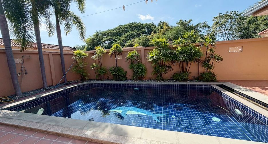 For rent and for sale 3 bedrooms villa in East Pattaya, Pattaya