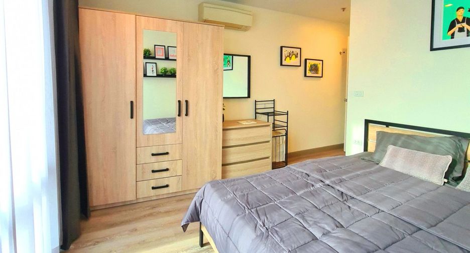 For sale 2 ベッドルーム condo in Bang Rak, Bangkok