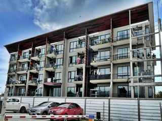 Condo en venta de 1 habitaciones en Ban Bueng, Chonburi