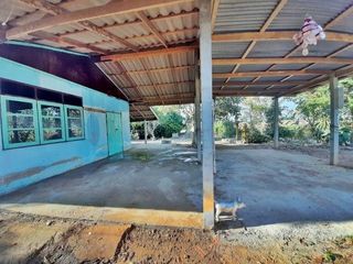 Haus zum Kauf mit 1 Zimmer in Mueang Suphanburi, Suphan Buri