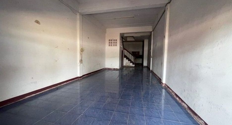 For sale 1 bed retail Space in Sawankhalok, Sukhothai