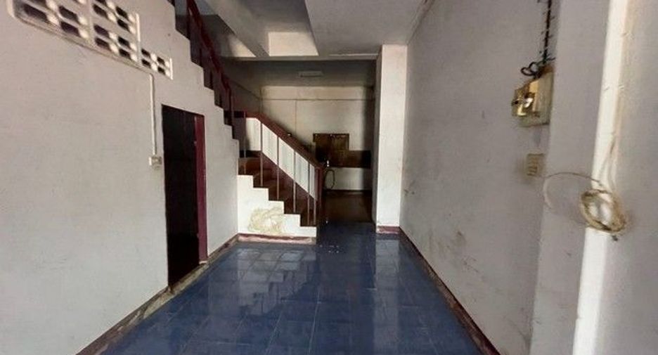 For sale 1 bed retail Space in Sawankhalok, Sukhothai