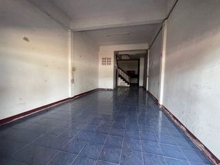 出售 1 卧室 商业空间 在 Sawankhalok, Sukhothai