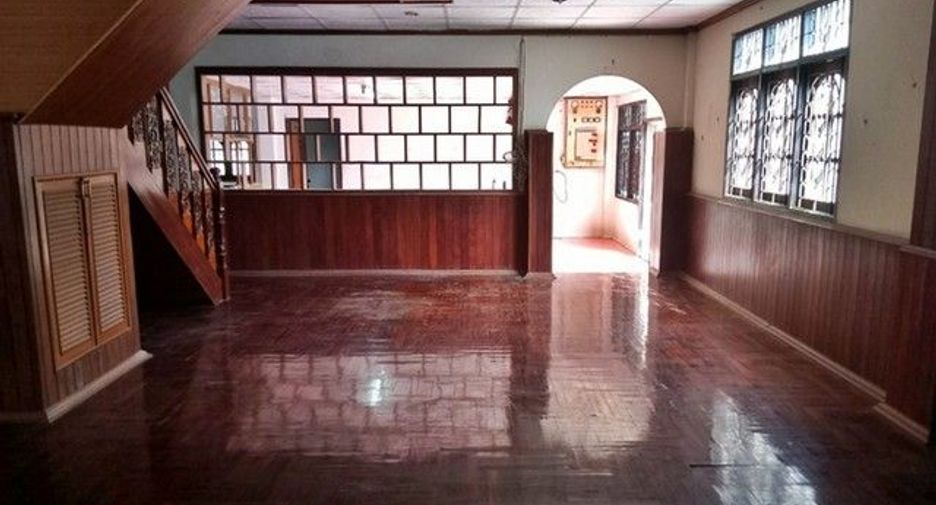 Haus zum Kauf mit 1 Zimmer in Mueang Saraburi, Saraburi