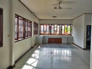Casa en venta de 1 habitaciones en Si Rattana, Sisaket